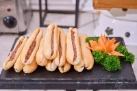 Le Haute Hotel Hai Phong - breakfast