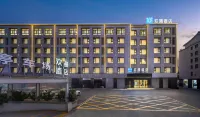 OKDAY Hotel Bozhounan Railway Station, Kangmei Chinese Medicine City, Bozhou Hotel dekat Baiyi Buddhist Convent