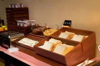 執隱飯店（西安大唐不夜城大雁塔店）
