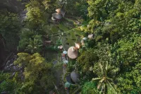 Bambu Indah, A Hardy Artisanal Hotel Hotel dekat Warung Ibu Oki
