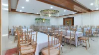 RedDoorz Premium @ Nick Hotel Gerona Tarlac
