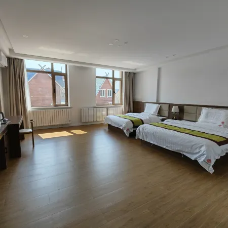 Shibazhan Ewenki Ethnic Township Tourism Service Reception Center C Building