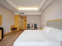 Anhua Grand Hotel Hotels in Anhua
