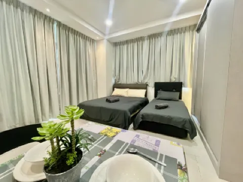 Kuching City Center Riverine With Garden View โรงแรมใน