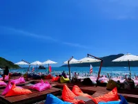 Sanya Houhai Surfing Sea View Resort Homestay - Beach resorts