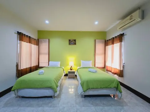 ห้องดีลักซ์ เตียงแฝด