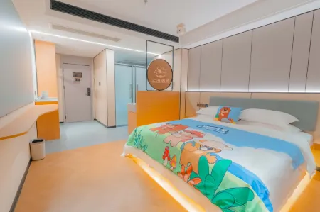 YunhailantingHotel Отели рядом с достопримечательностью «Yacheng Confucius Temple»