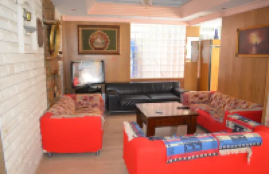 Megas Hotel
