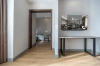 Madison Hotel (Weihai Railway Station)