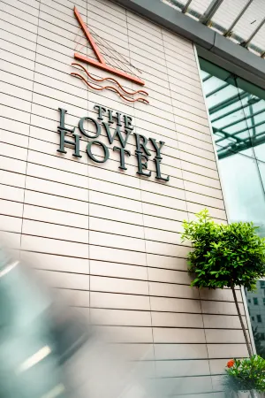 The Lowry Hotel Manchester Отели рядом с достопримечательностью «Holy Name Church»