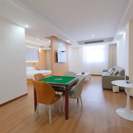 Shell Hotel (Huaibei Suixi Meijiaohua Base Gongrencun)