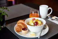 LEGERE HOTEL Wiesbaden-Taunusstein - servizio colazione