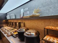 Jiande Hotel（JianDe XinAnJiang Plaza Municipal Government Store） - فطور