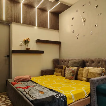 Naari Home Stay