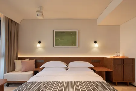 Sweet Dreams · Fengshi Homestay Отели рядом с достопримечательностью «Wanghai Tower»