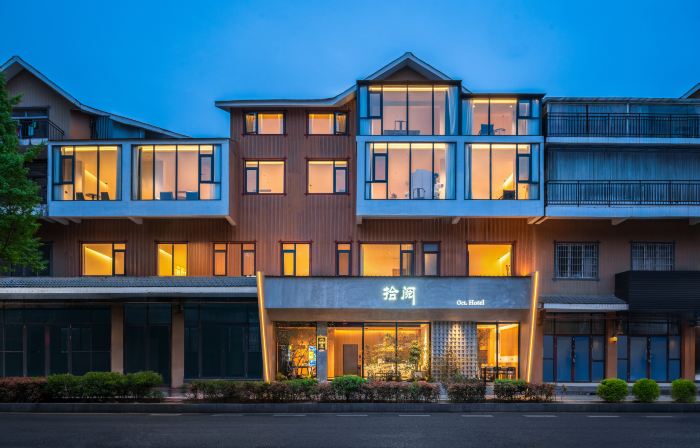 Puding Shiyue Hotel