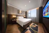 The GiorgioMorandi Hotels (Zaihaiyifang Park Jiaruibao Plaza) Hotel a 