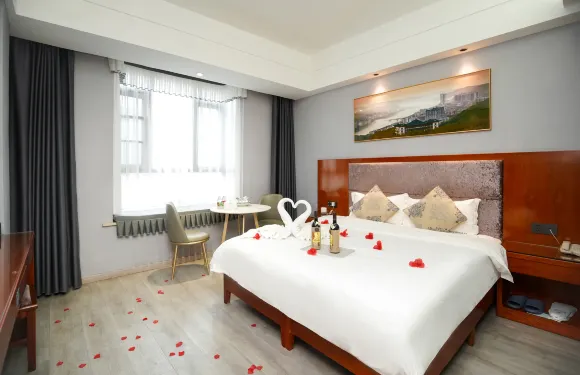 佰易酒店（永興人民公園時代廣場店）