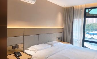 NAMAY Namei Hotel (Communication University of China Beijing Subway Station)