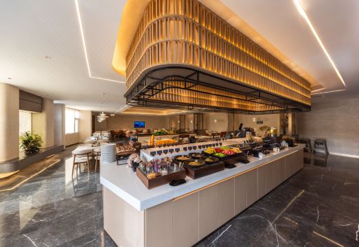 5. 롄윈강 둥하이 ..