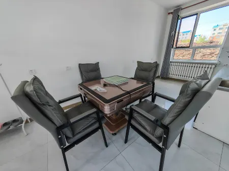 qingfengxiaozhanminsu