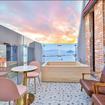 Changwon Jinhae Hotel 701