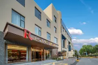 R ROYALSS HOTEL Hotels near Candy Forest Theme Children's Indoor Amusement Park (Yongrun Xingchen Leisure Plaza Store)
