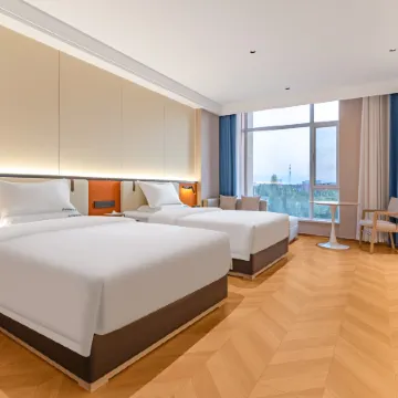 Jinghe International Hotel (Jinghe Luyuan North Road)