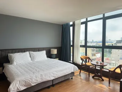 Luxe Paradise Hotel Nguyen Khac Hieu