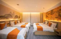 Xining Kunzhong Smart Esports Resort Hotel