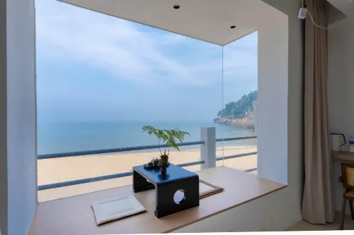 Qingdao Qihai Lingfeng Seascape Resort Homestay (Liuqing River Beach Branch in Laoshan Scenic Area)