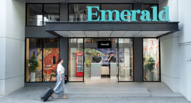 Emerald Hotel Residence