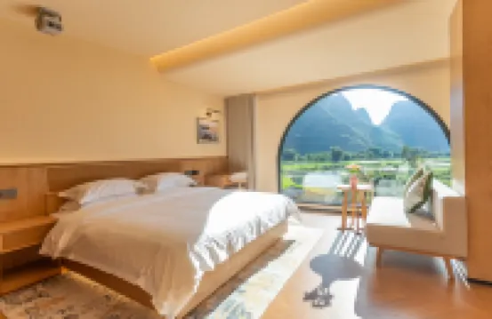 Poetry Meadow Hotel