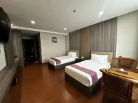 Golden Arrow Hotel Các khách sạn ở Botataung