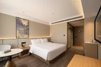 Starway Hotel (Chengdu Xindu Medical College Branch) Hotels near Xindu Automobile Central Station