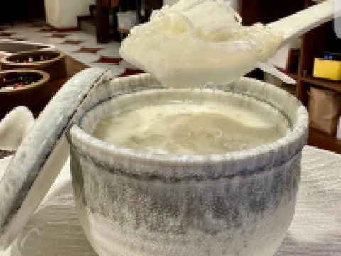 โรงแรมไลท์ลักซ์ชัวรี่ หยุนจวี้ สาขา เจียงเหมิน วานด้าพลาซ่า โรงแรมในเจียงเหมิน