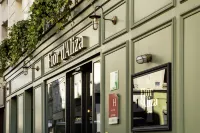 Hôtel Fior d’Aliza 9区周辺のホテル