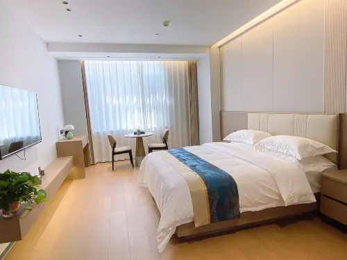 Yinshan Hotel (Li County First People's Hospital)