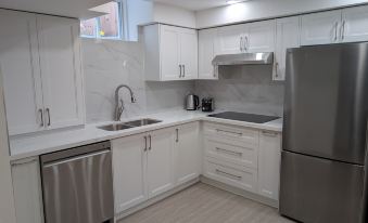 Toronto 2 Bedroom Apartment
