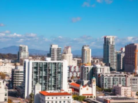 Courtyard by Marriott San Diego Downtown Little Italy Hotels near Santa Fe Depot