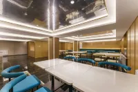 Magnotel Hotel (Jinzhou Linghai Jiuhuashan Park) Hotels in Linghai