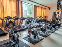 Linzhou Hongyuexing Grand Hotel - Gym