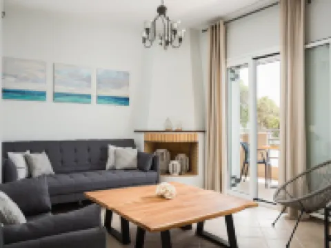 Glyfa Beach Villas Hotels in Mparmpati