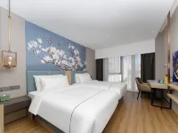 Baiyulan Hotel (Qinhan New City Subway Station Branch in Xixian New Area) Hotels near Qinhan Civilization Museum