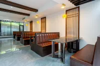 Mu·Quanju Elegant | Mountain Wild Hot Spring Designer Boutique Stay (Hailuogou Glacier Forest Park) - 3-Star