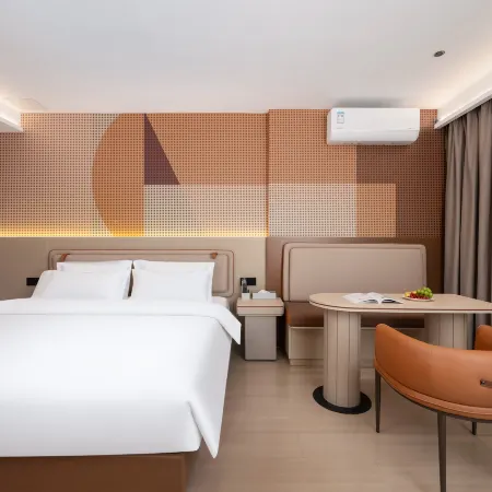 Platinum Crystal Hotel