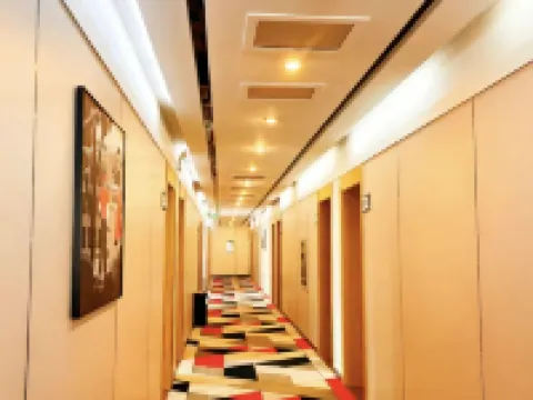 Shankee Hotel (She County Longshan Street) Hotels in She County