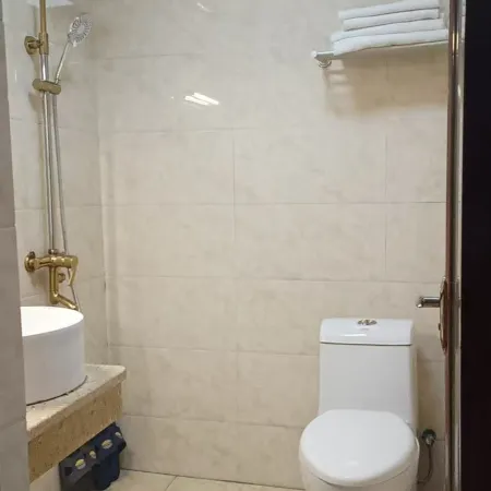 Liquan Huangzun Hotel (Huacheng Lingyu)