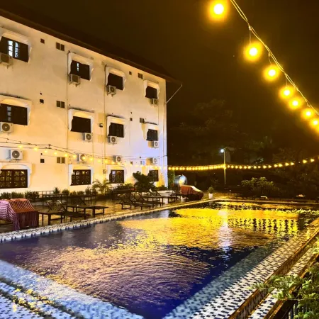 Jungle Backpackers Terrace View Отели рядом с достопримечательностью «Храм Kang»