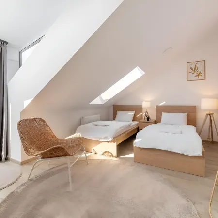 Magnolia Apartment Hotel Отели рядом с достопримечательностью «Руины древнего города Аквинк»
